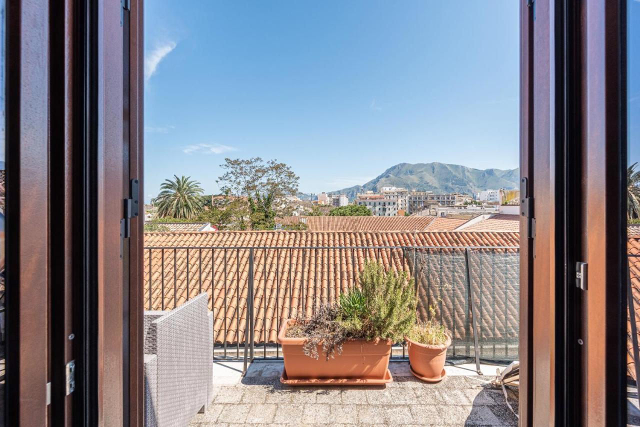 Schiavuzzo Apartment With Terrace By Wonderful Italy باليرمو المظهر الخارجي الصورة